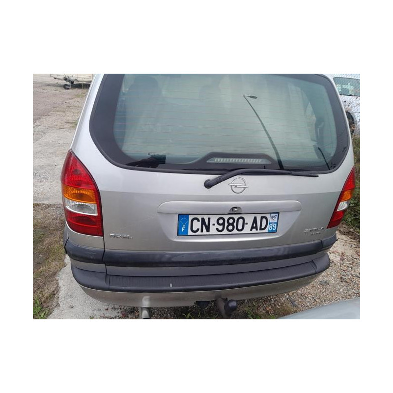 Optique avant principal droit (feux)(phare) OPEL ZAFIRA A PHASE 2 d’occasion