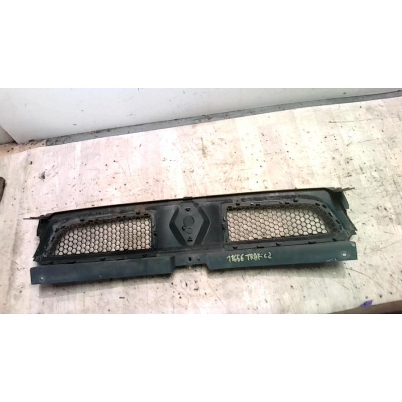 Calandre RENAULT TRAFIC 2 PHASE 1 d’occasion