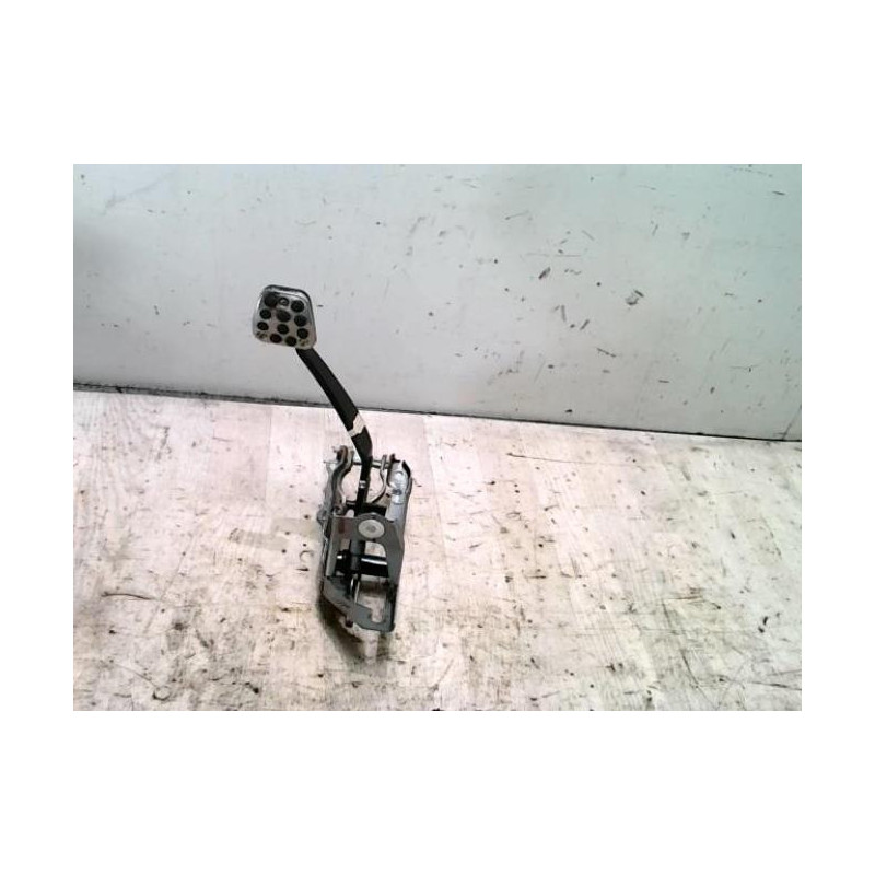 Pedale de frein HONDA CIVIC 8 PHASE 2 d’occasion