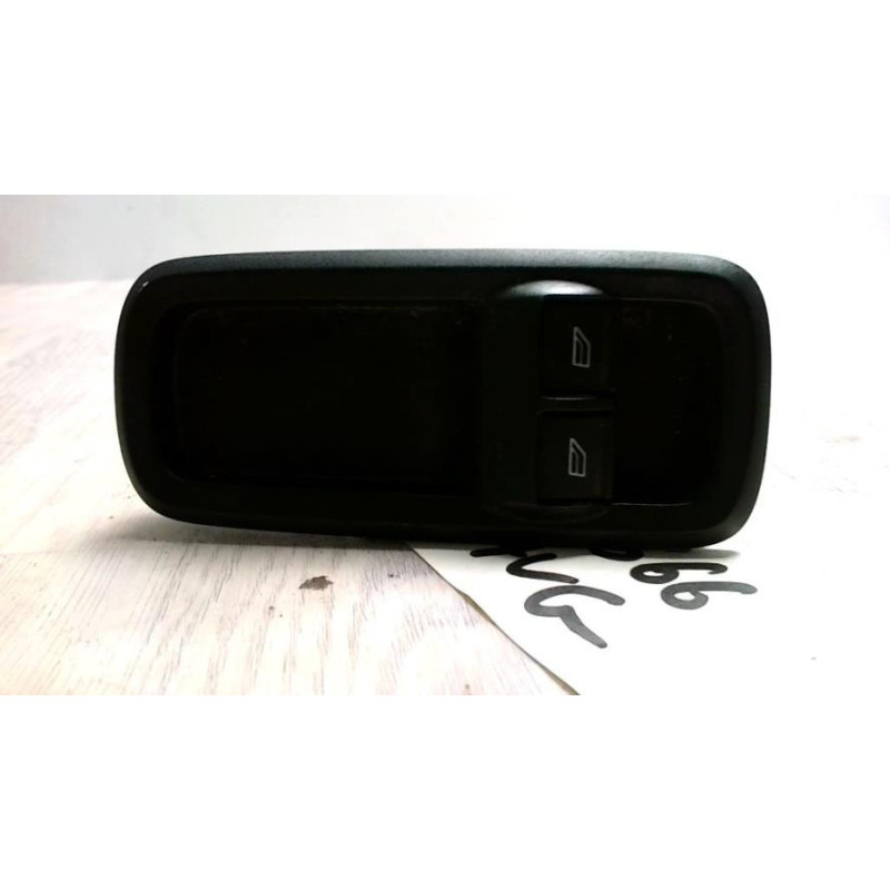 Interrupteur de leve vitre avant gauche FORD FIESTA 6 PHASE 1 d’occasion