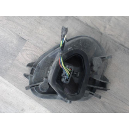 Platine feu arriere gauche PEUGEOT 208 1 PHASE 1 d’occasion