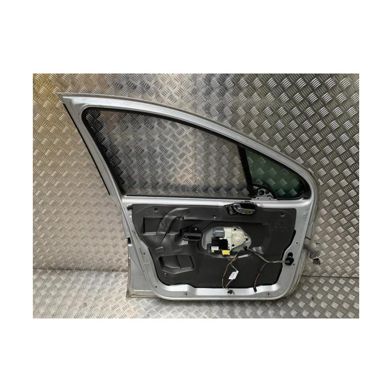 Porte avant gauche PEUGEOT 307 PHASE 1 d’occasion