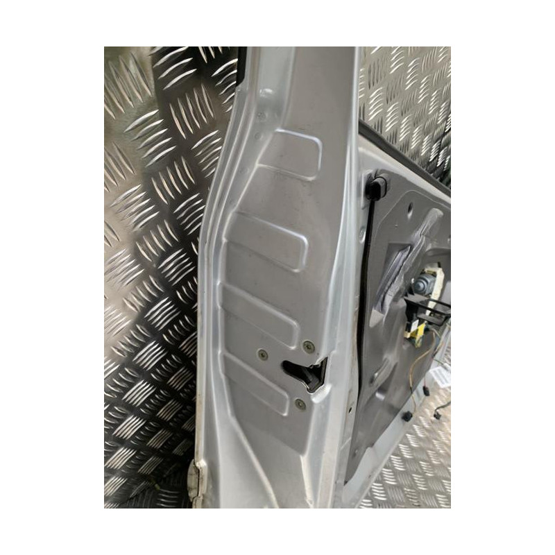 Porte avant gauche PEUGEOT 307 PHASE 1 d’occasion