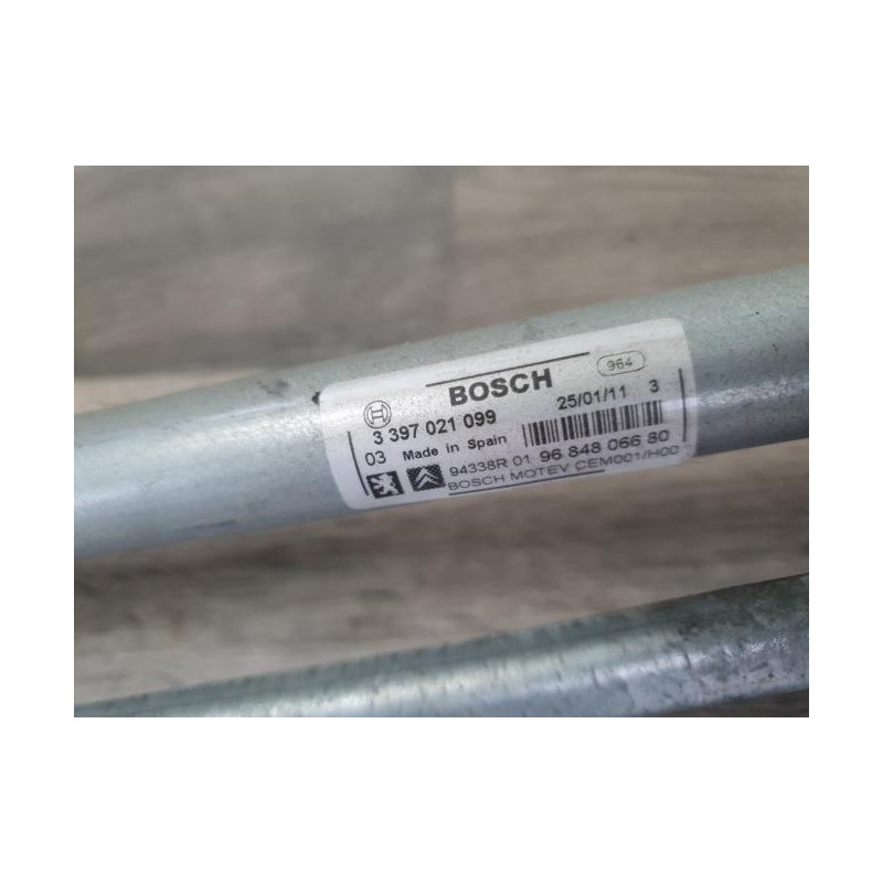 Mecanisme essuie glace avant PEUGEOT 308 1 PHASE 1 d’occasion