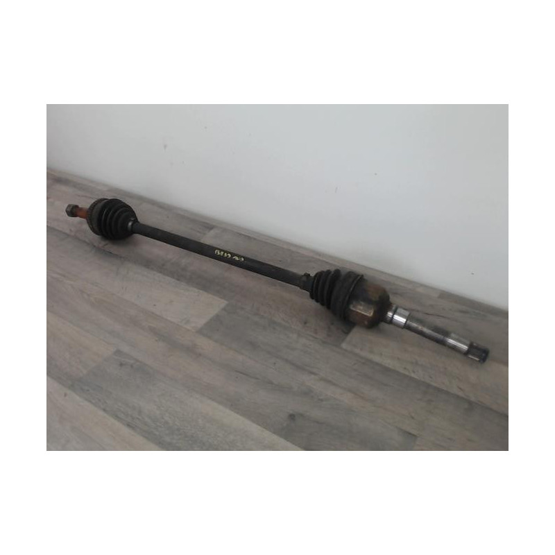 Cardan droit (transmission) CHRYSLER VOYAGER 4 PHASE 2 d’occasion