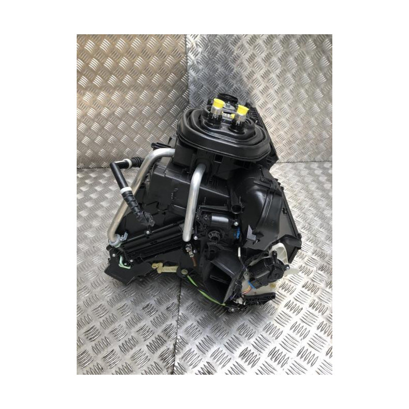 Bloc chauffage VOLKSWAGEN GOLF 8 d’occasion