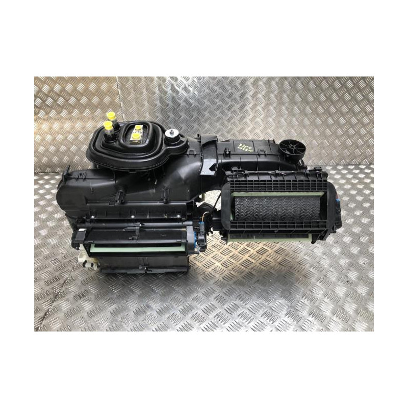 Bloc chauffage VOLKSWAGEN GOLF 8 d’occasion