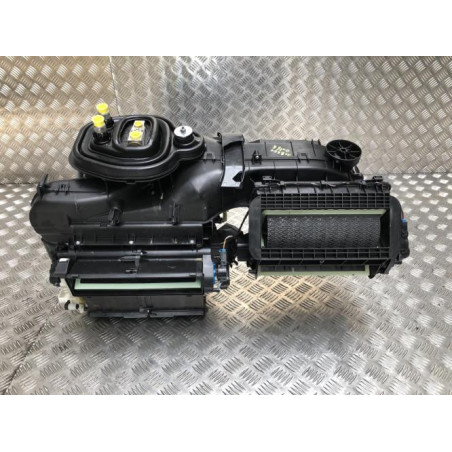 Bloc chauffage VOLKSWAGEN GOLF 8 d’occasion