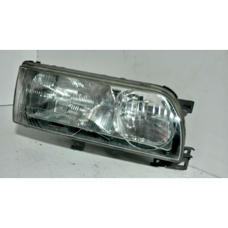 Optique avant principal droit (feux)(phare) NISSAN PRIMERA 1 PHASE 1 d’occasion