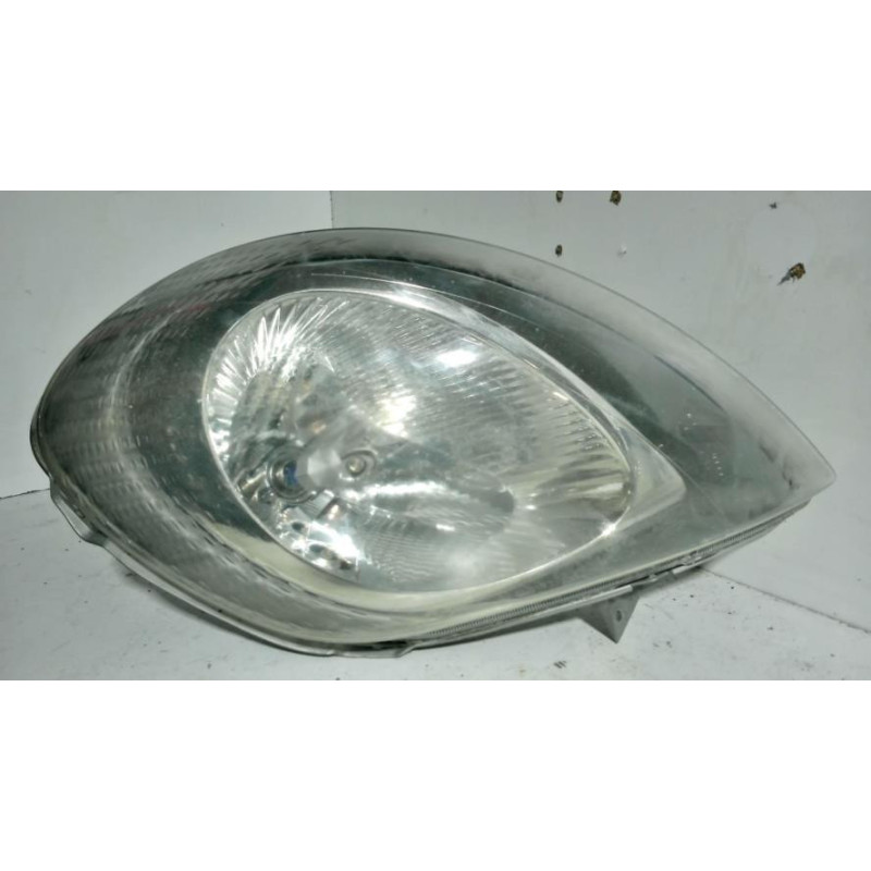 Optique avant principal gauche (feux)(phare) RENAULT TRAFIC 2 PHASE 1 d’occasion