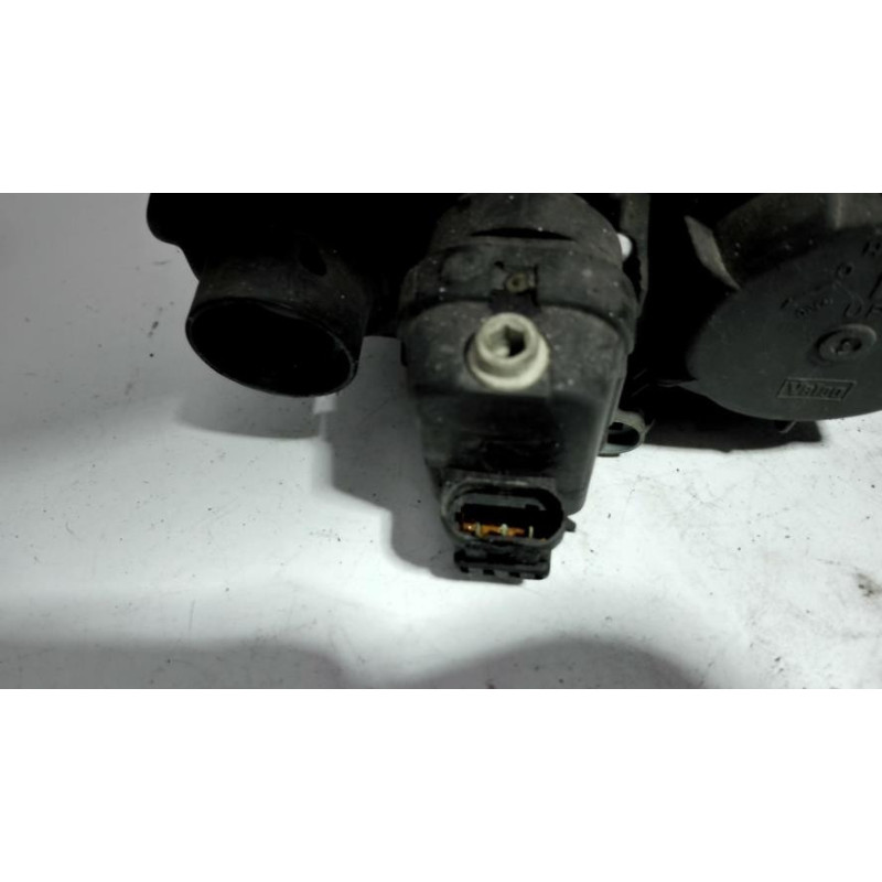Optique avant principal gauche (feux)(phare) RENAULT MEGANE 1 PHASE 2 d’occasion