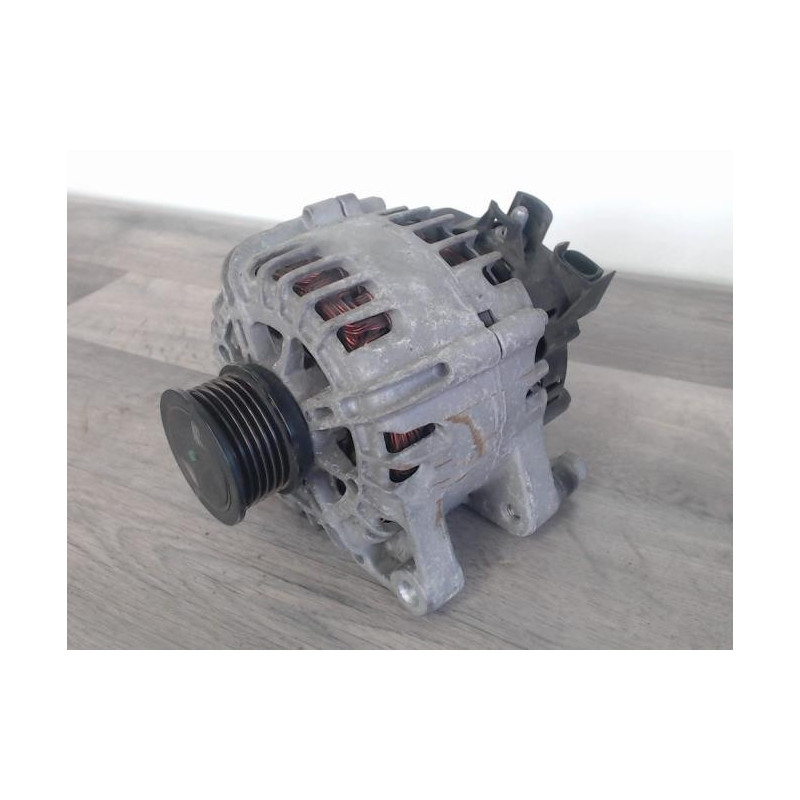 Alternateur FORD FIESTA 6 PHASE 1 d’occasion