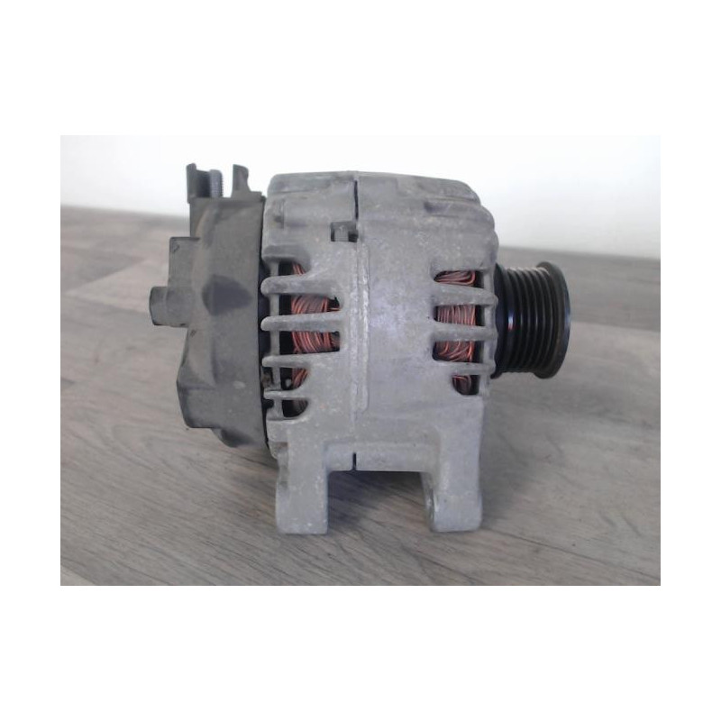 Alternateur FORD FIESTA 6 PHASE 1 d’occasion