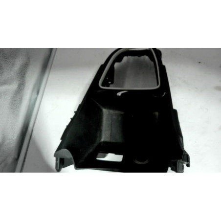 Console central (interieur plastique) RENAULT CLIO 4 PHASE 1 d’occasion