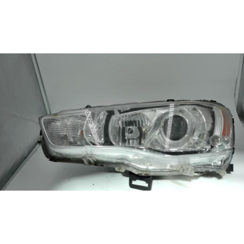 Optique avant principal gauche (feux)(phare) MITSUBISHI OUTLANDER 2 PHASE 2 d’occasion