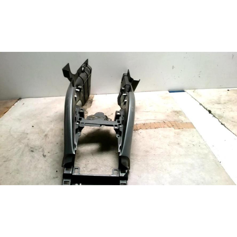 Console central (interieur plastique) MITSUBISHI OUTLANDER 2 PHASE 2 d’occasion
