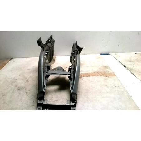 Console central (interieur plastique) MITSUBISHI OUTLANDER 2 PHASE 2 d’occasion