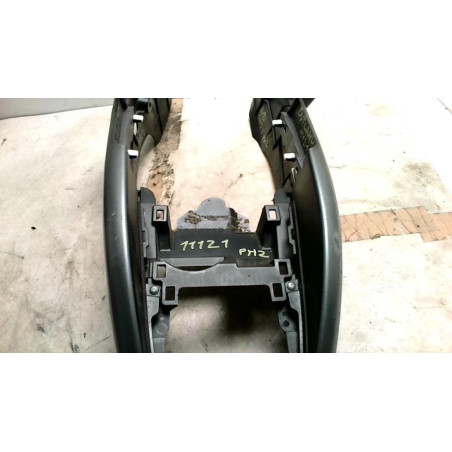 Console central (interieur plastique) MITSUBISHI OUTLANDER 2 PHASE 2 d’occasion
