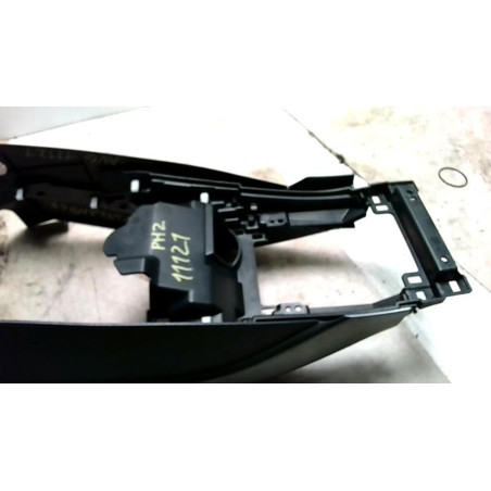 Console central (interieur plastique) MITSUBISHI OUTLANDER 2 PHASE 2 d’occasion