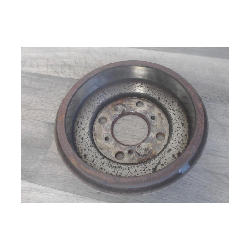 Tambour arriere droit FORD FIESTA 6 PHASE 1 d’occasion