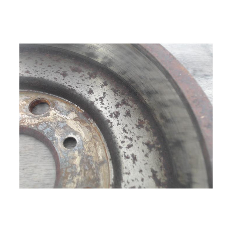 Tambour arriere gauche FORD FIESTA 6 PHASE 1 d’occasion