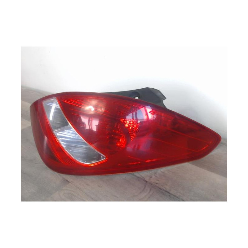 Feu arriere principal droit (feux) HYUNDAI I 20 1 PHASE 1 d’occasion