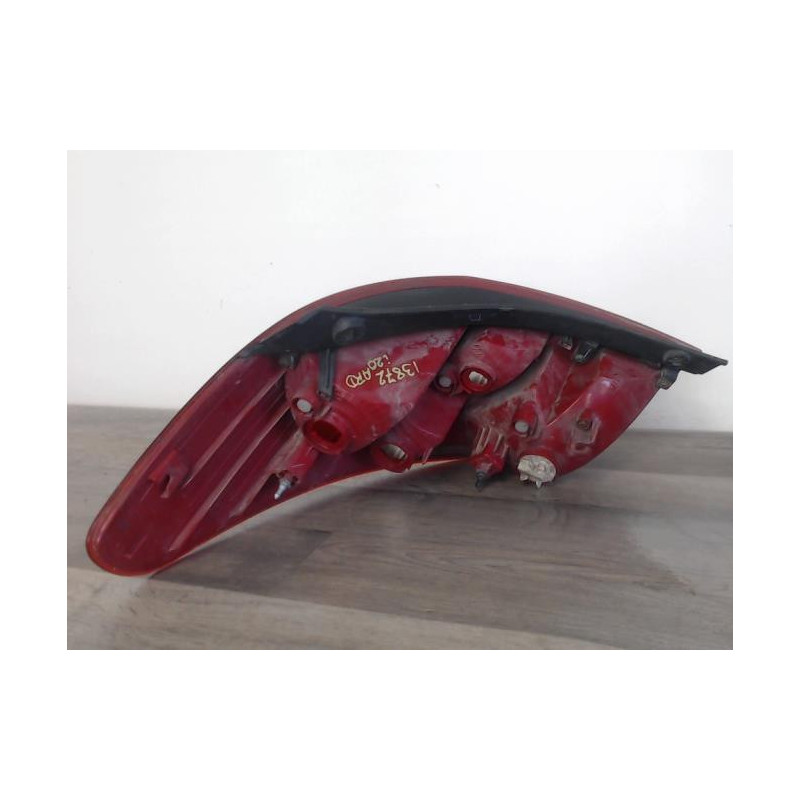 Feu arriere principal droit (feux) HYUNDAI I 20 1 PHASE 1 d’occasion