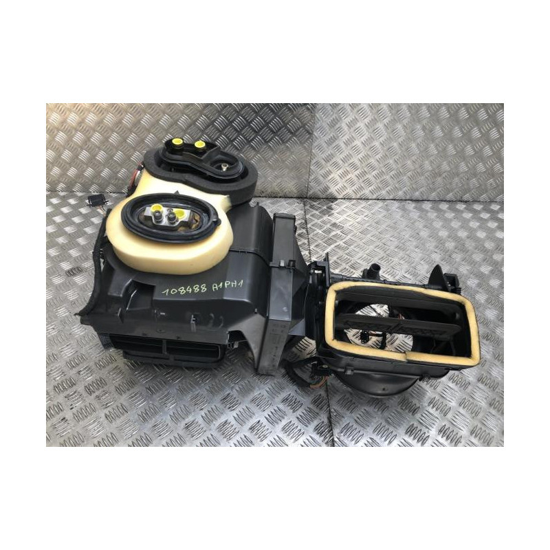 Bloc chauffage AUDI A1 1 PHASE 1 d’occasion