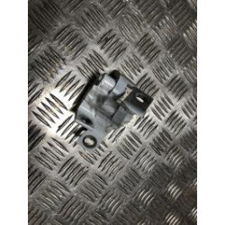 Charniere de porte arriere droit VOLKSWAGEN GOLF 8 d’occasion