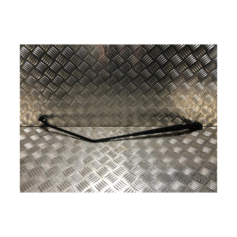 Bras essuie glace avant droit RENAULT CAPTUR 2 d’occasion