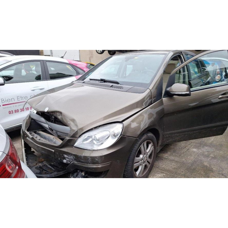 Etrier avant gauche (freinage) MERCEDES CLASSE B 245 PHASE 2 d’occasion