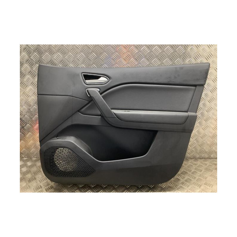 Panneau de porte avant droit RENAULT CAPTUR 2 d’occasion