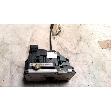 Serrure avant droit FIAT GRANDE PUNTO d’occasion