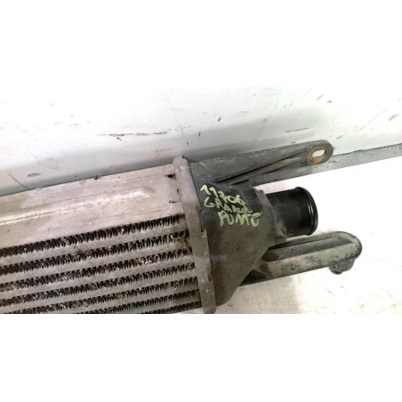 Echangeur air (Intercooler) FIAT GRANDE PUNTO d’occasion