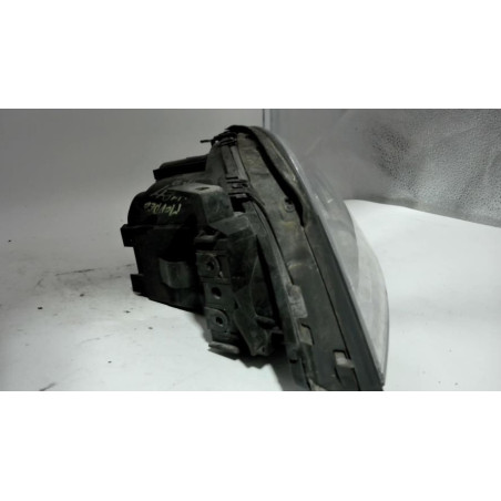 Optique avant principal droit (feux)(phare) FORD MONDEO 2 d’occasion