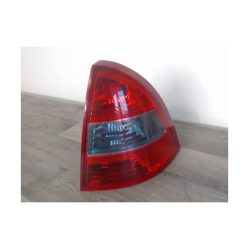 Feu arriere principal droit (feux) CITROEN C5 1 PHASE 2 d’occasion