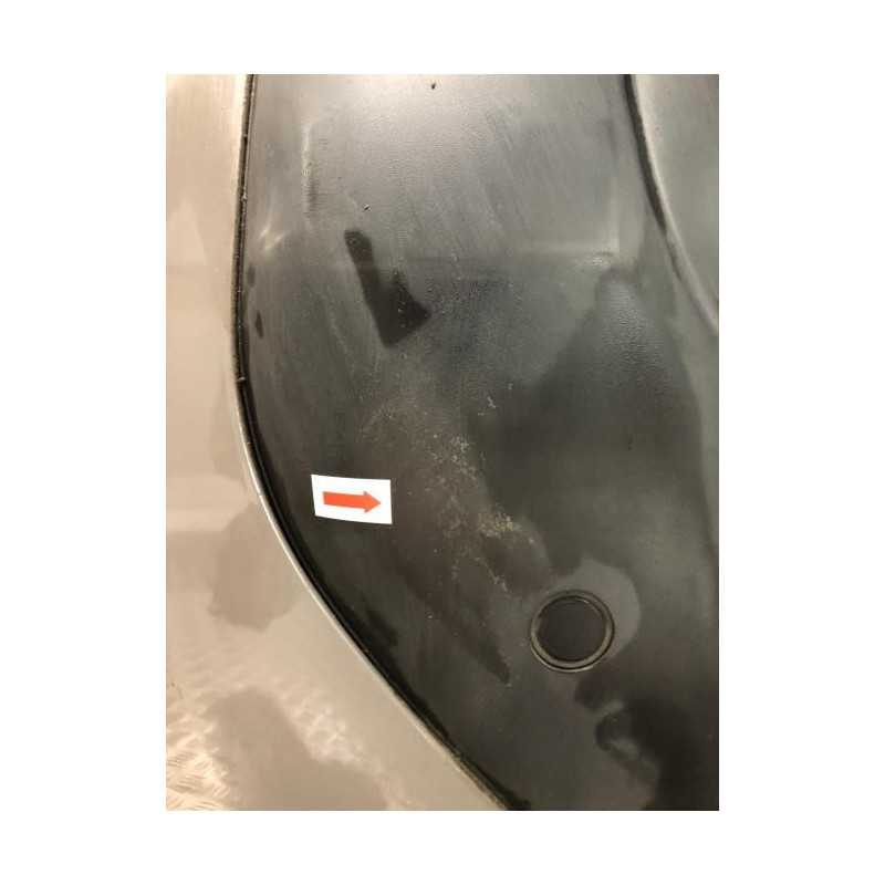 Pare choc arriere CITROEN C4 CACTUS d’occasion