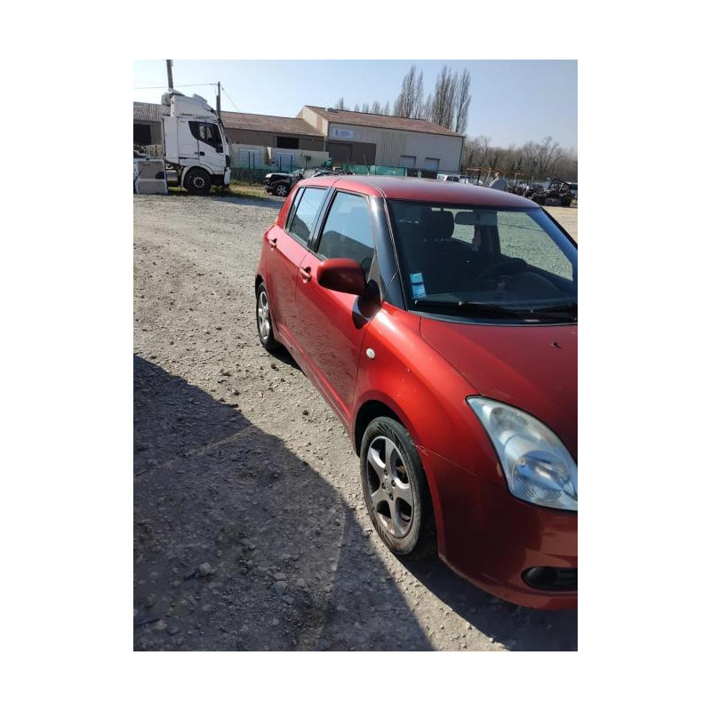Tuyau de climatisation SUZUKI SWIFT 3 d’occasion