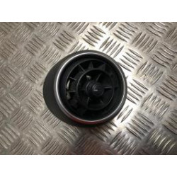 Aerateur tableau de bord avant droit AUDI A1 1 PHASE 1 d’occasion