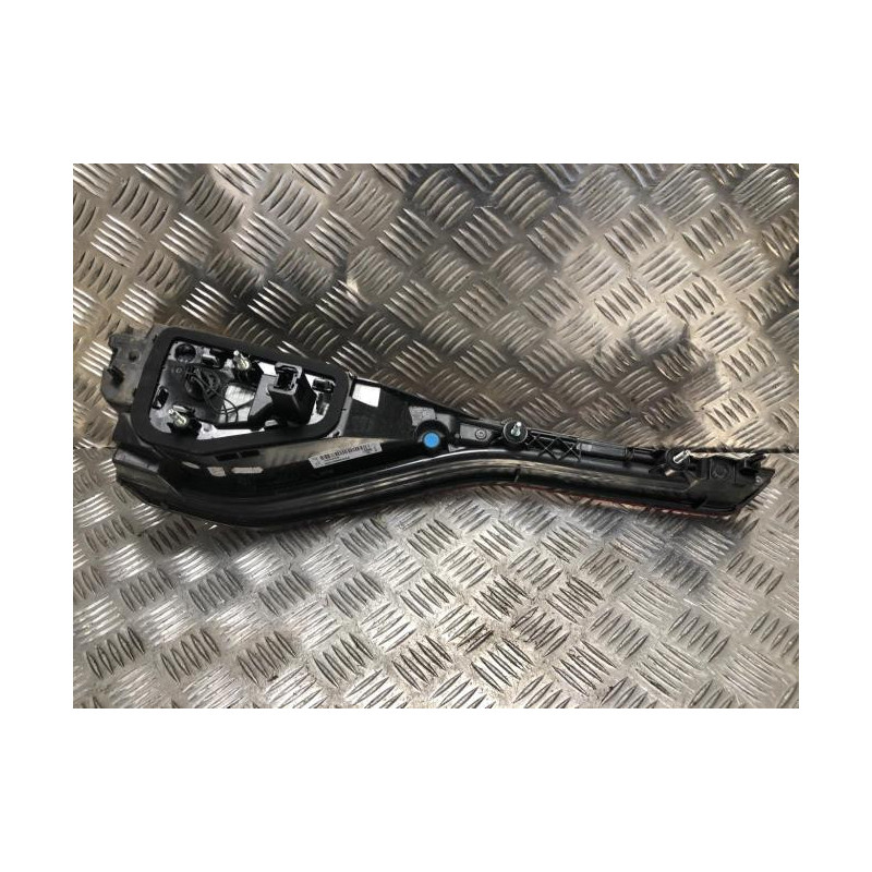 Feu arriere secondaire droit (feux) RENAULT MEGANE 4 PHASE 1 d’occasion