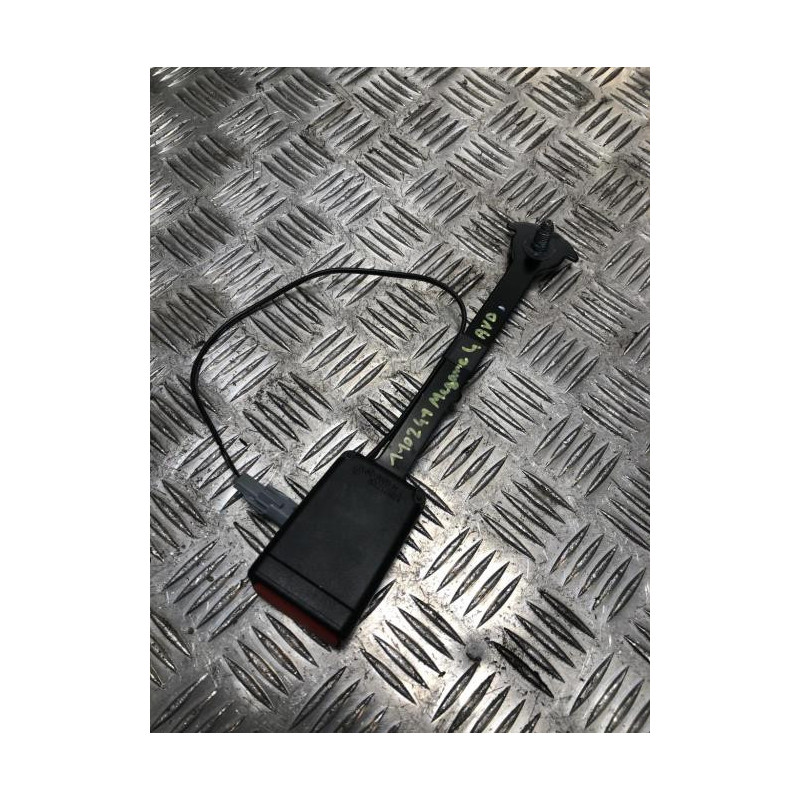 Attache ceinture avant droit RENAULT MEGANE 4 PHASE 1 d’occasion