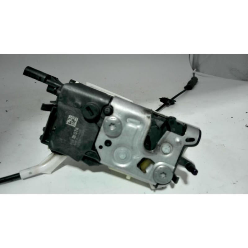 Serrure avant droit PEUGEOT 308 1 PHASE 2 d’occasion