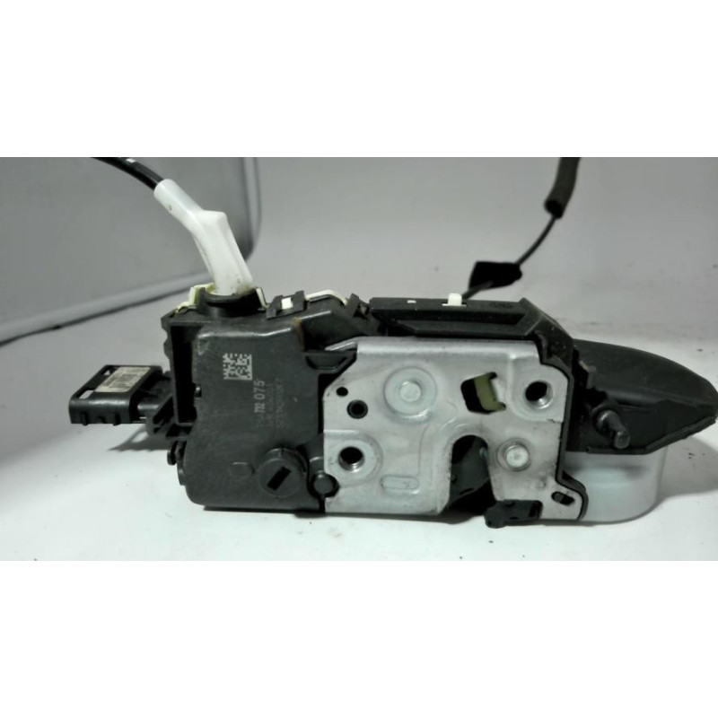 Serrure avant gauche PEUGEOT 308 1 PHASE 2 d’occasion