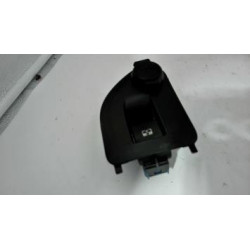 Interrupteur de leve vitre PEUGEOT 308 1 PHASE 2 d’occasion