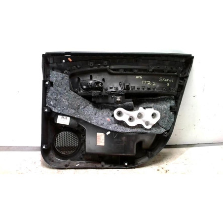 Panneau de porte avant gauche RENAULT GRAND SCENIC 3 PHASE 1 d’occasion