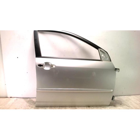 Porte avant droit TOYOTA COROLLA 10 PHASE 2 d’occasion