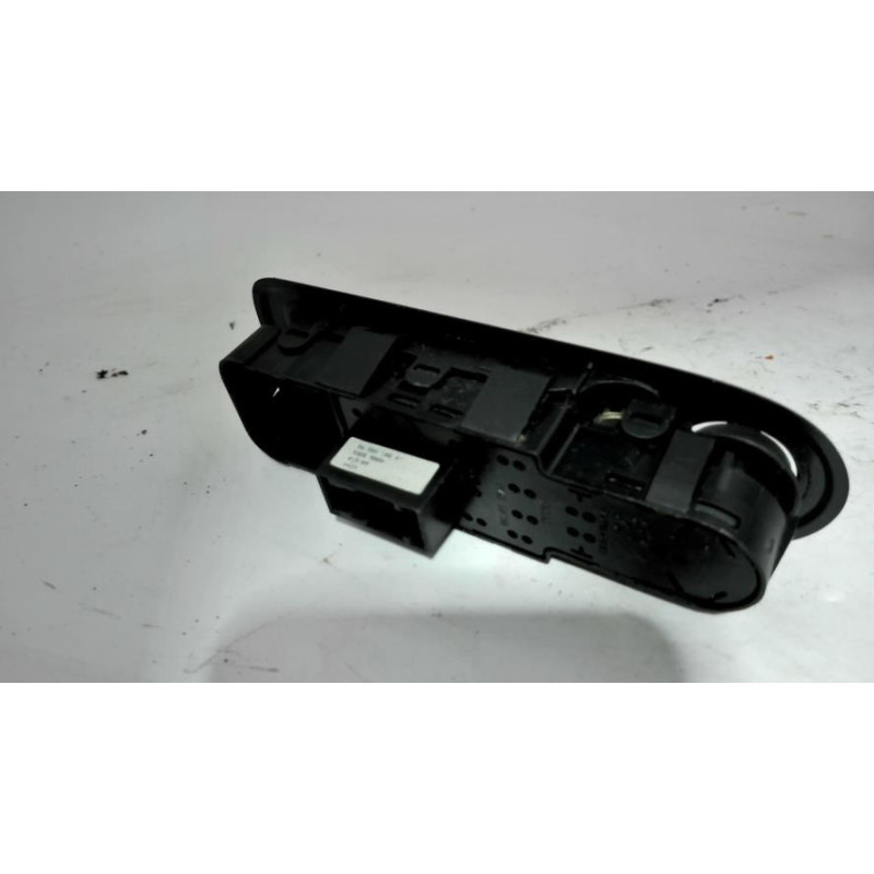 Interrupteur de leve vitre PEUGEOT 308 1 PHASE 1 d’occasion