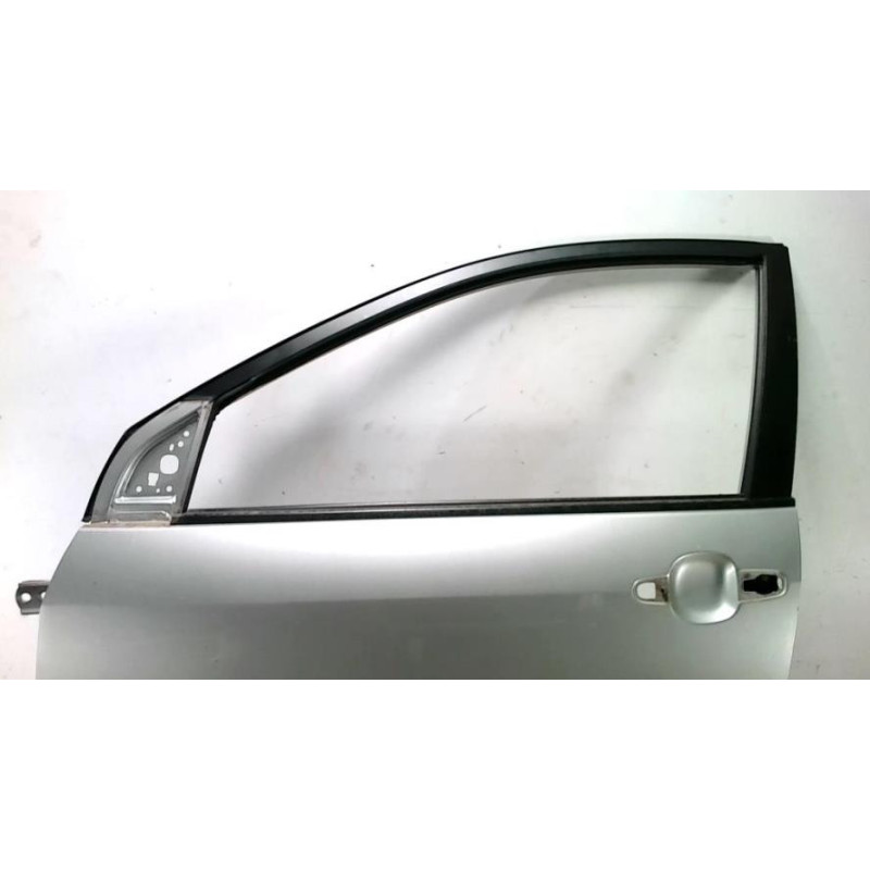 Porte avant gauche TOYOTA COROLLA 10 PHASE 2 d’occasion