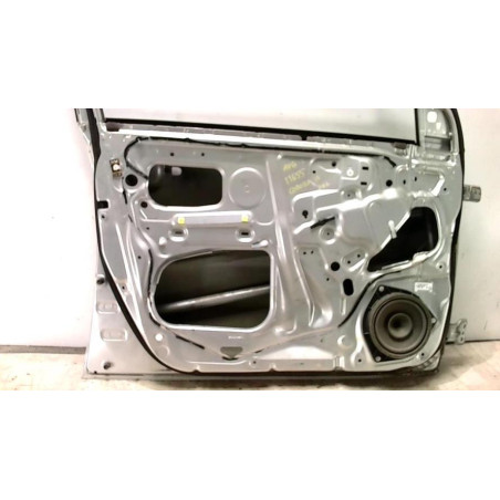 Porte avant gauche TOYOTA COROLLA 10 PHASE 2 d’occasion
