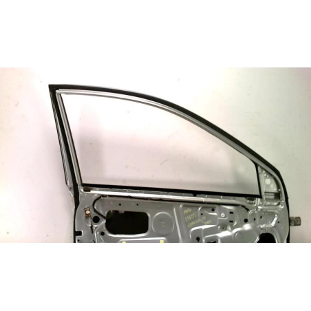 Porte avant gauche TOYOTA COROLLA 10 PHASE 2 d’occasion